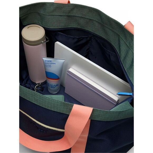 NWT Victoria’s Secret PINK Weekender Canvas Travel Beach Navy Coral Tote Bag - Picture 4 of 4